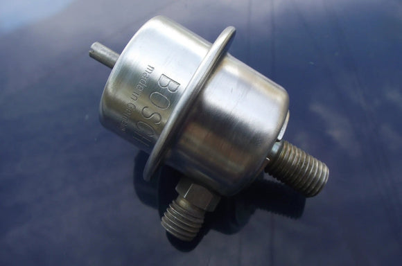 Bentley-Mercedes-Rolls Pre-owned Fuel Pressure Damper BOSCH 0280161007 - Fuel Injection Products