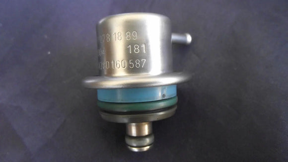 Mercedes Fuel Pressure Regulator 3.8 Bar BOSCH 0280160587 Fit 300 400 500 600 - Fuel Injection Products