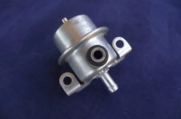 Volvo Pre-owned Fuel Pressure Regulator BOSCH 0280160292 fit 240 740 (1987-1992) - Fuel Injection Products