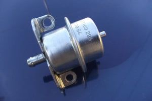 Volvo Fuel Pressure Regulator BOSCH 0280160294 I 240 245 740 760 780 940 - Fuel Injection Products